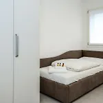 Apartment Sunbeam Terrace Bardolino
