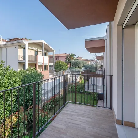 Sunbeam Terrace Μπαρντολίνο