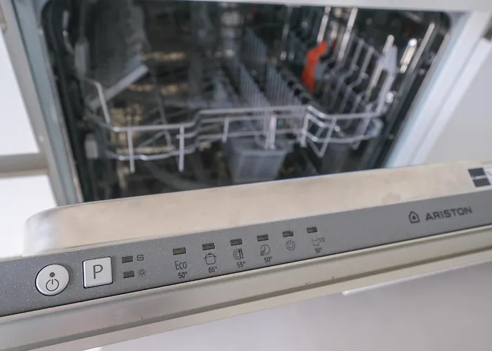 Sunbeam Terrace アパート