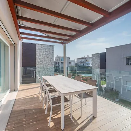 Sunbeam Terrace *